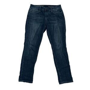 Laurie Felt Classic Boyfriend Loose Fit Tapered Leg Jeans Size 2 Petite Women's